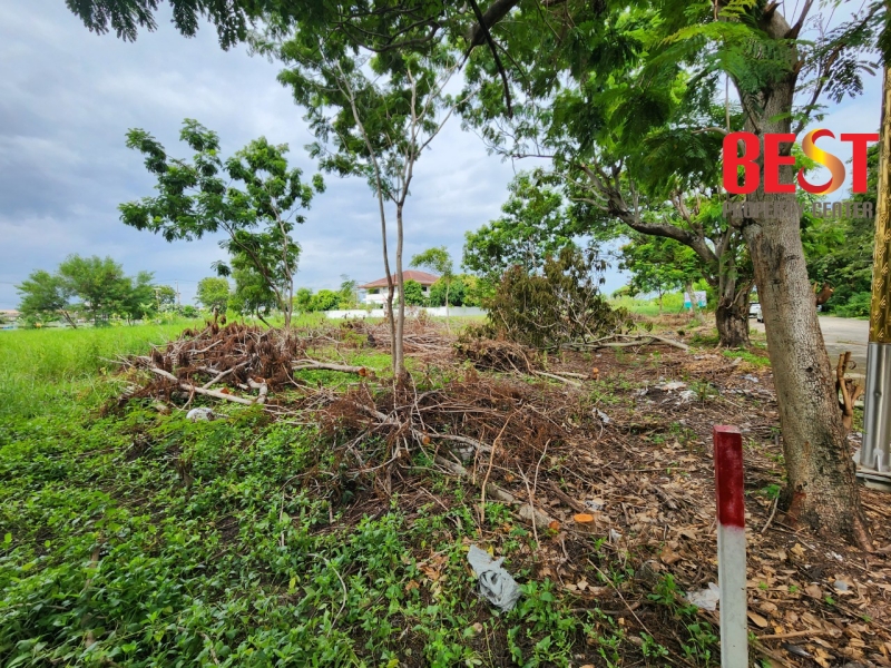 ขายที่ดิน หมู่บ้าน กรีนเลค บางนา-ตราด ถูกที่สุดในโครงการ ต่ำกว่าราคาประเมิน ซื้อปุ๊บ กำไรปั๊บ